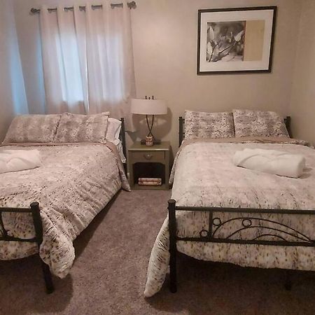 Cheerful 3 Bedroom House. Great Location Colorado Springs Exterior foto