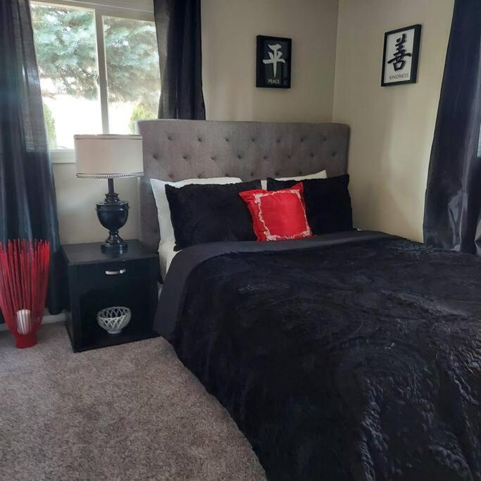 Cheerful 3 Bedroom House. Great Location Colorado Springs Exterior foto