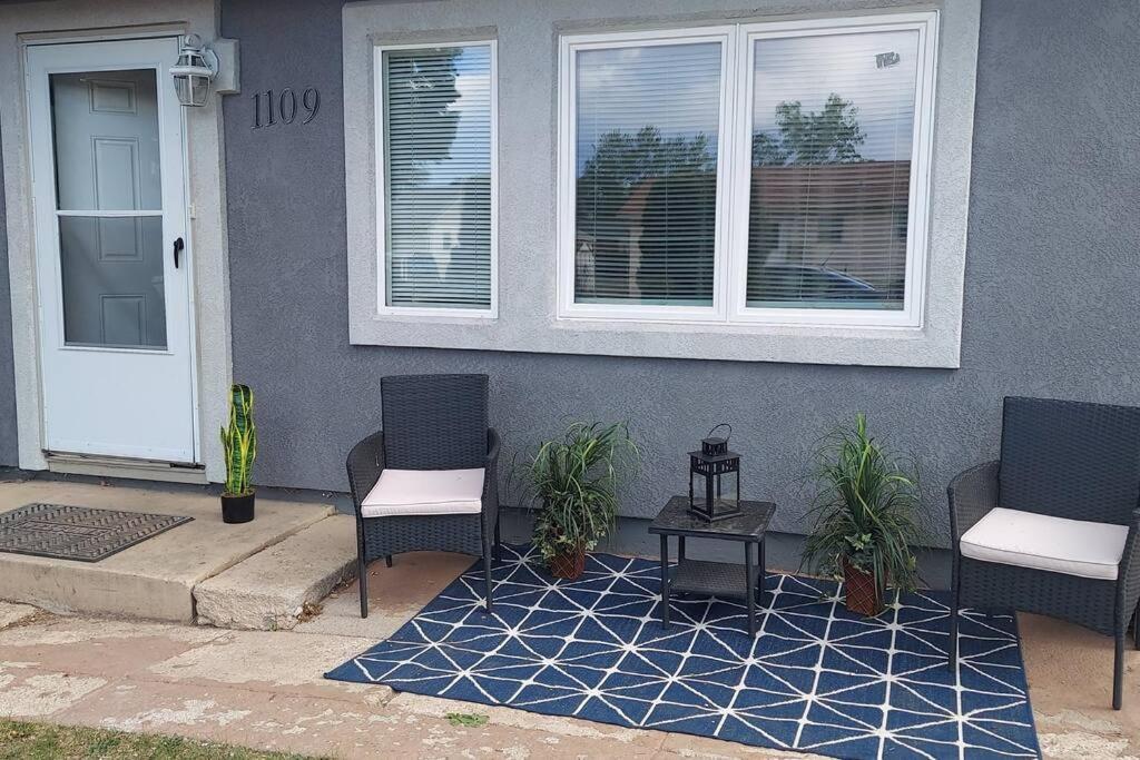 Cheerful 3 Bedroom House. Great Location Colorado Springs Exterior foto
