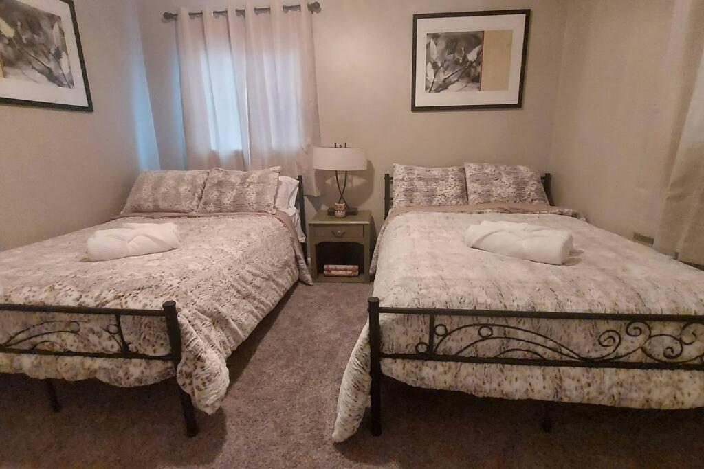 Cheerful 3 Bedroom House. Great Location Colorado Springs Exterior foto